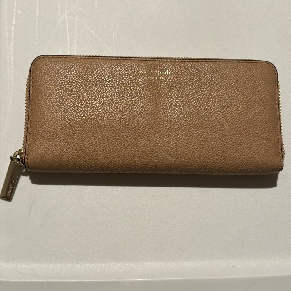 Kate Spade New York Zip Around Wallet - Tan Color